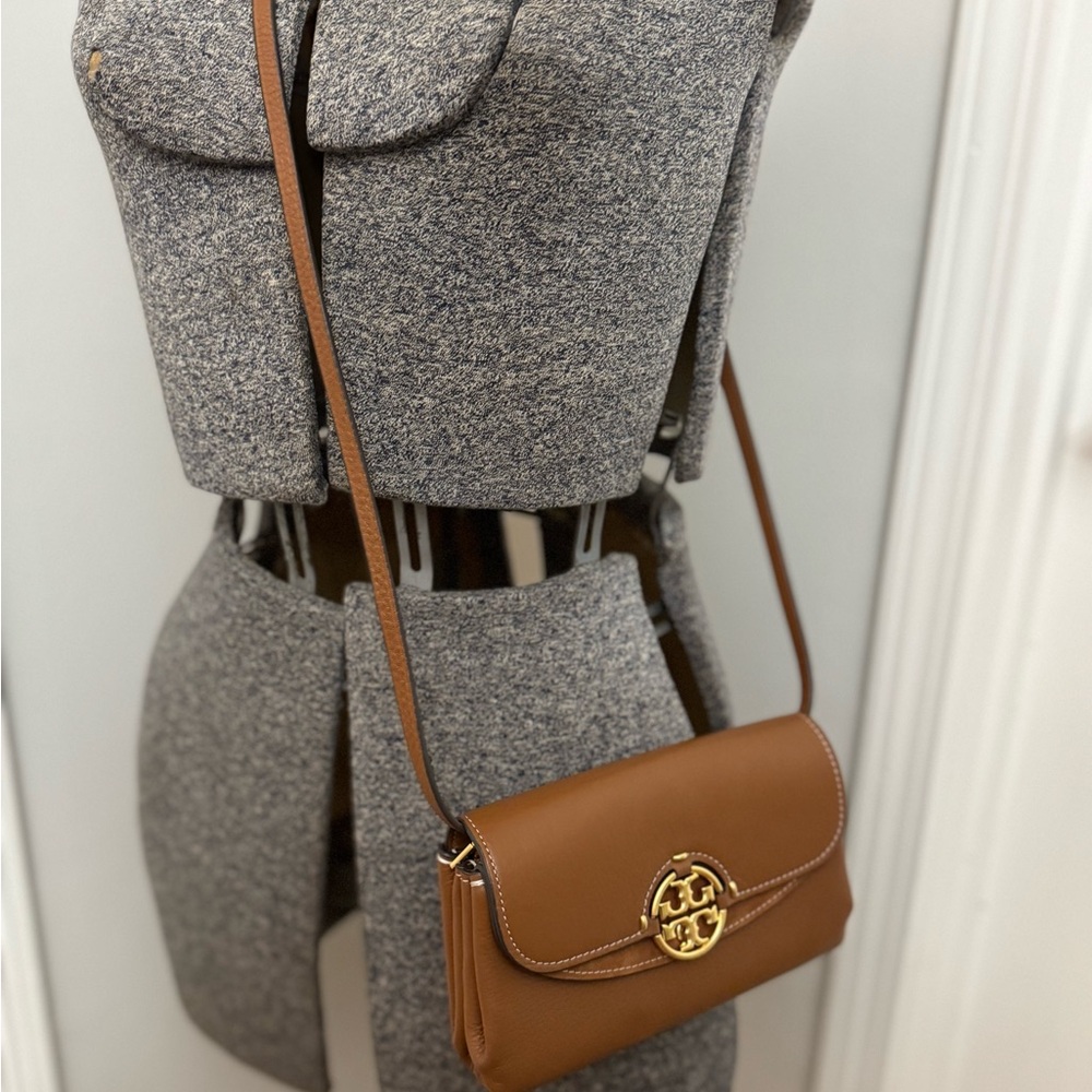 Tory Burch Tan Miller Wallet Crossbody Leather Bag retail $328 - Picture 3 of 9